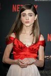 Natalia dyer nipples 🔥 Natalia Dyer